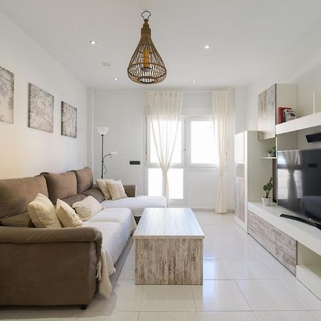 Homeforguest Modern Apartment In The Centre Of Puerto Del Rosario Puerto del Rosario  Bagian luar foto
