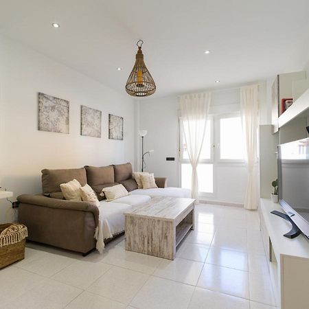 Homeforguest Modern Apartment In The Centre Of Puerto Del Rosario Puerto del Rosario  Bagian luar foto